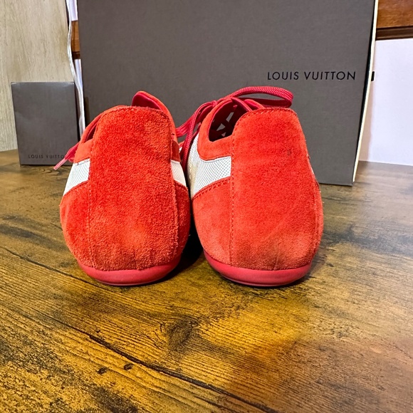 Authentic Men’s Sneaker Louis Vuitton Size 7 /LI 0140 / Leather - Picture 4 of 11